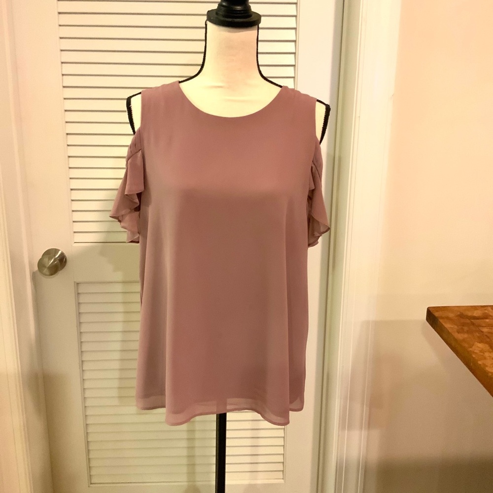 EUC Mauve Flirty Flutter Sleeve Blouse Sz Lrg